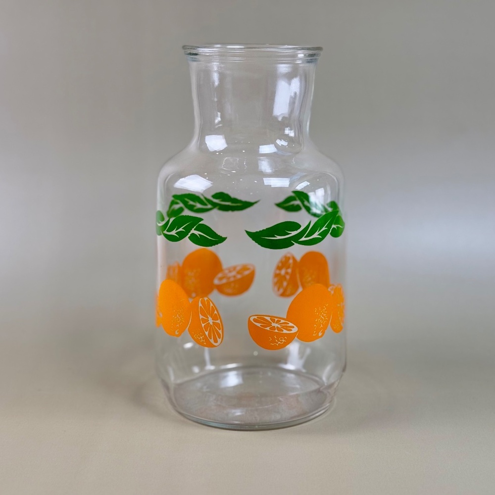 Vintage Anchor Hocking Juice Jug | Citrus Carafe with Oranges & Leaves | 1970s - Picture 1 of 15